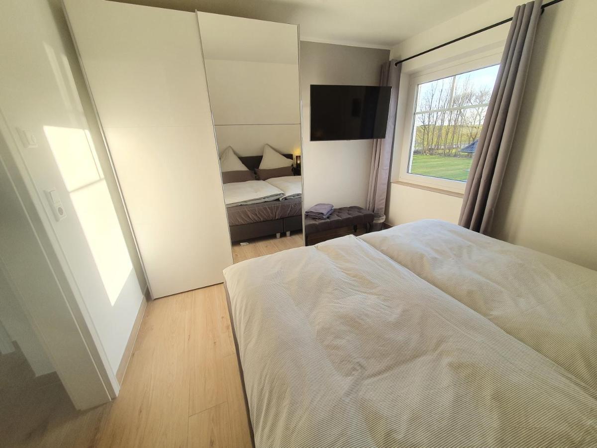 Ferienhaus Meerblick Pellworm Extérieur photo